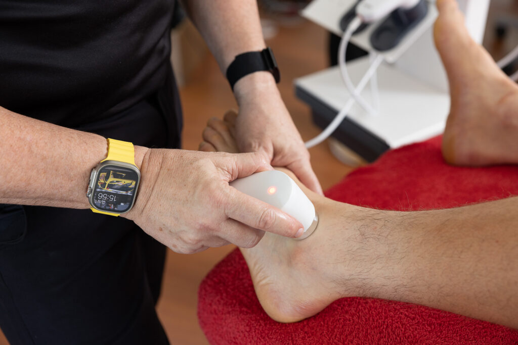 Le LIPUS dans le traitement des fractures (de stress) Treating (stress)fractures with LIPUS with the Gymna Ultrasound compact